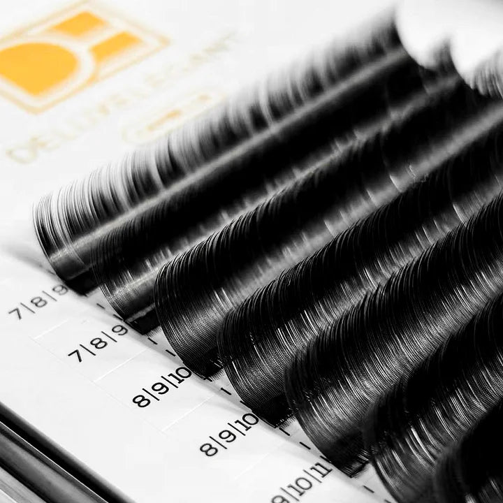Extensions de Cils Camelia DE® – 12 Rangées – Longueurs Mixtes (8 à 14 mm)